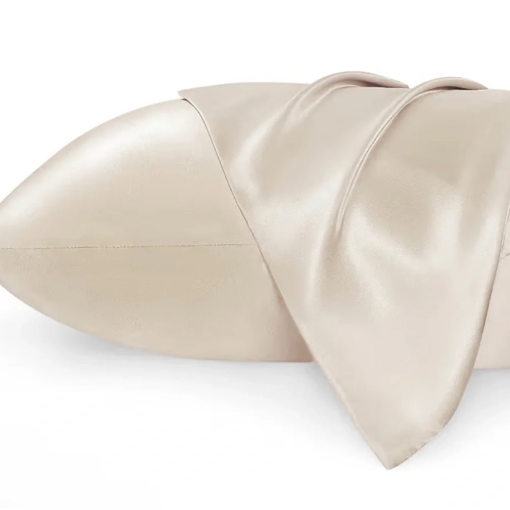 👩🏽‍🦱 New! Bella Il Fiore Pair of King Size Satin Champagne Pillowcases